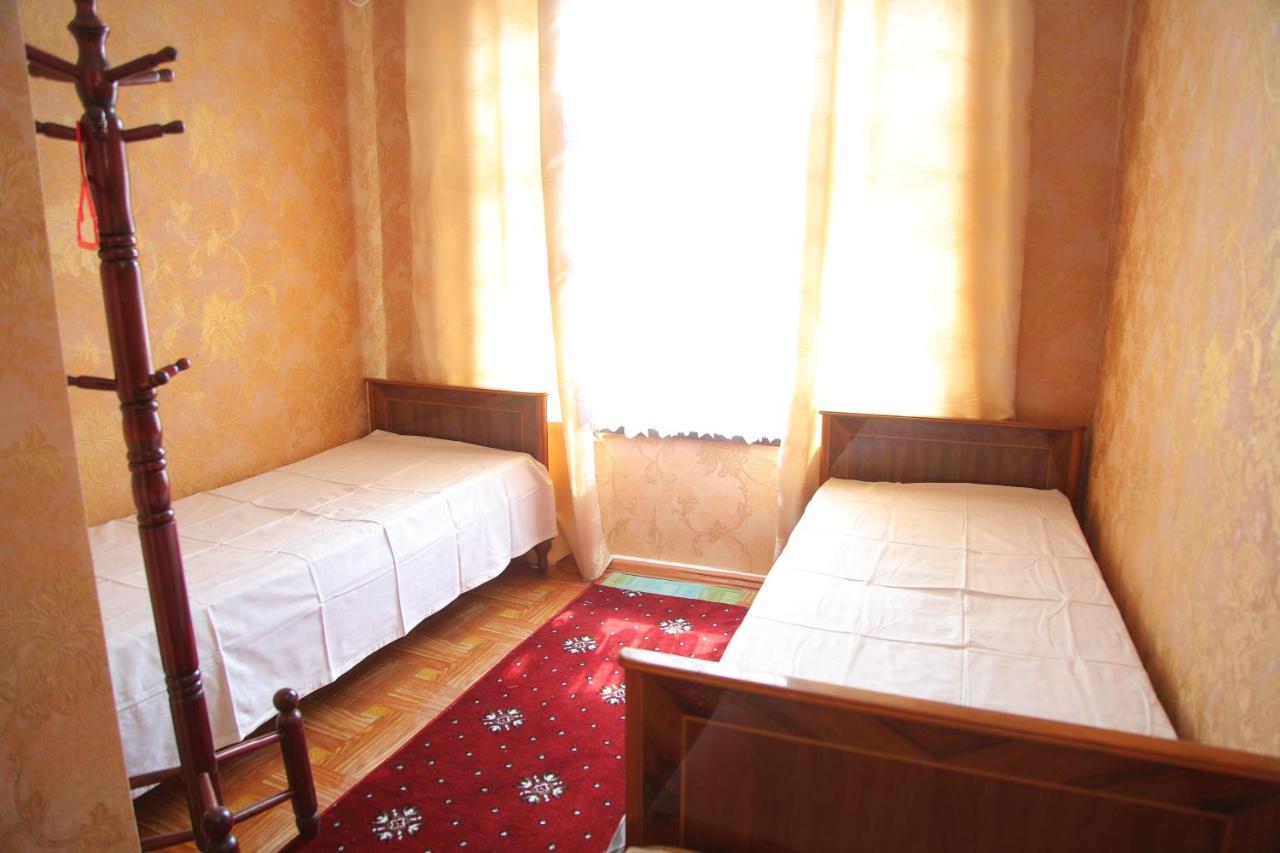 Gulsara Hostel Samarkand Ngoại thất bức ảnh